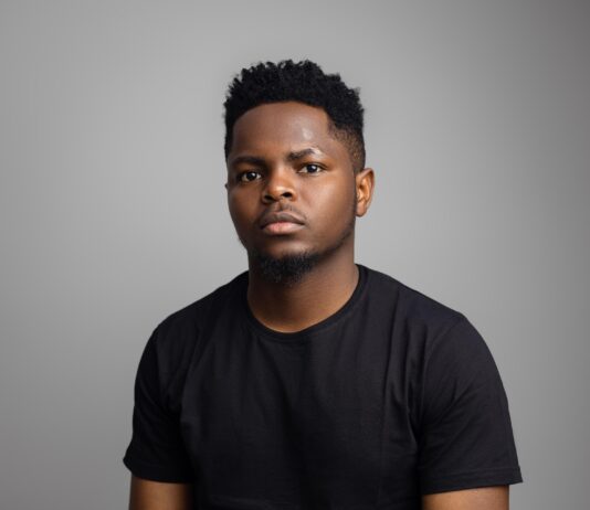 “A Mouthful of Cities: On My-Grate – Lagos to London”